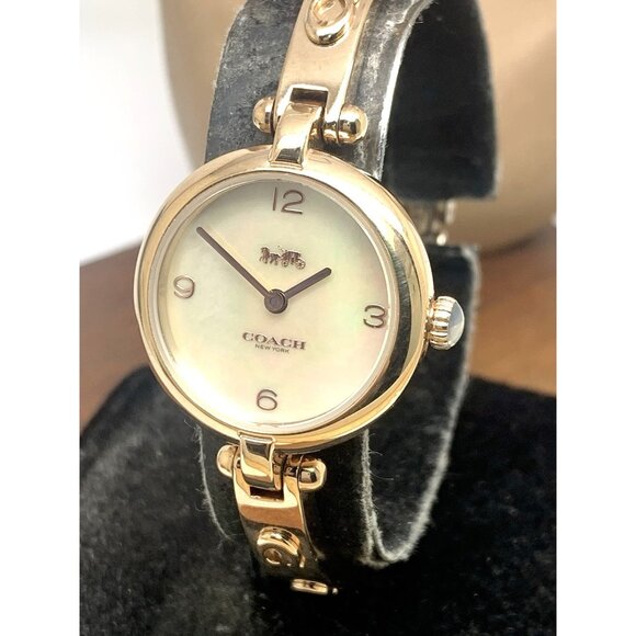 Coach Women's Watch 14504007 Cary Quartz Rose Gold Bangle Stainless Steel 26mm
